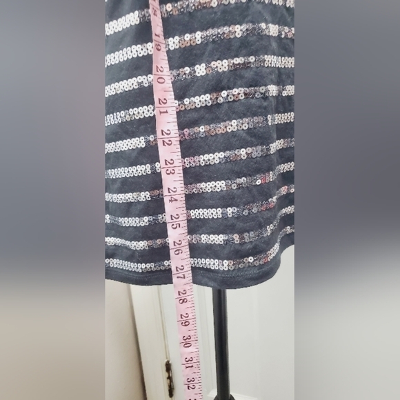 Sequined Racer Back Tank Top 🌴 - Picture 4 of 6